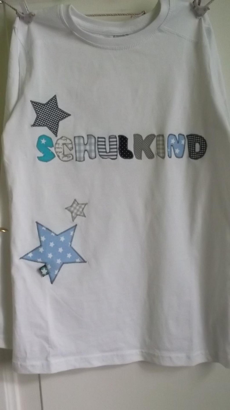 Shirt Applikation Einschulung Schulkind Sterne benäht diy handmade Bild 2