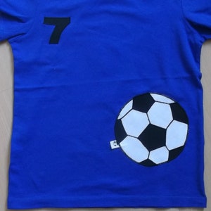 Shirt Applikation Fußball Geburtstag benäht Bild 4