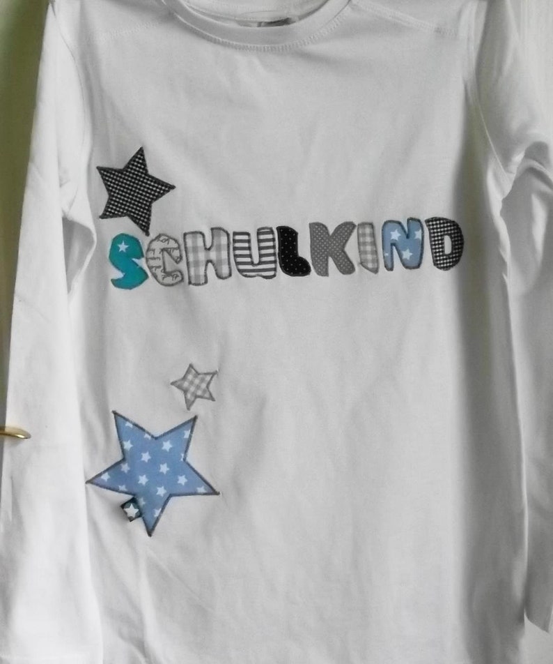 Shirt Applikation Einschulung Schulkind Sterne benäht diy handmade Bild 4