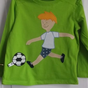 Shirt Geburtstagsshirt Fußballer benäht Geburtstag diy handmade Fussball Bild 1