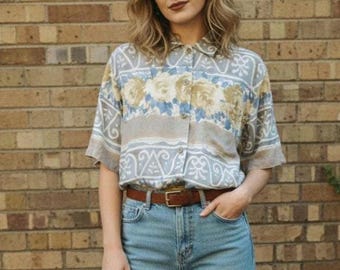Vintage 90s Z. Cavaricci Women's Shirt – Floral Design, Rayon Button-Up, Retro Streetwear
