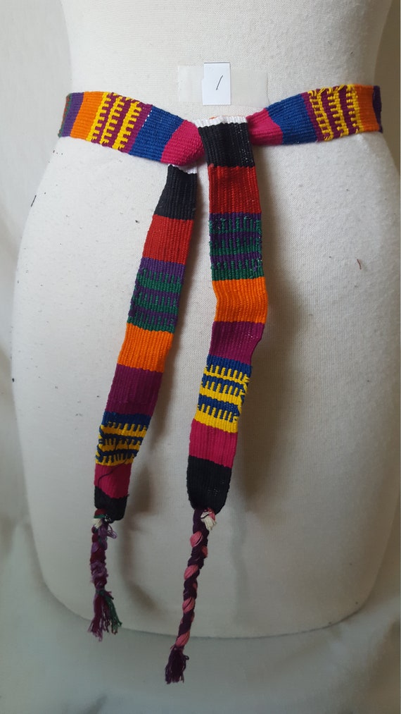 1990s handmade Guatemalan lizard zip pouch