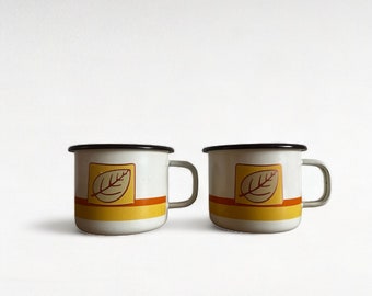 Vintage Enamel Cups/ Enamelware/ 2 Drink Cups/ Vintage Enamel Pots/ 1980's/ Vintage Drinking Mugs/