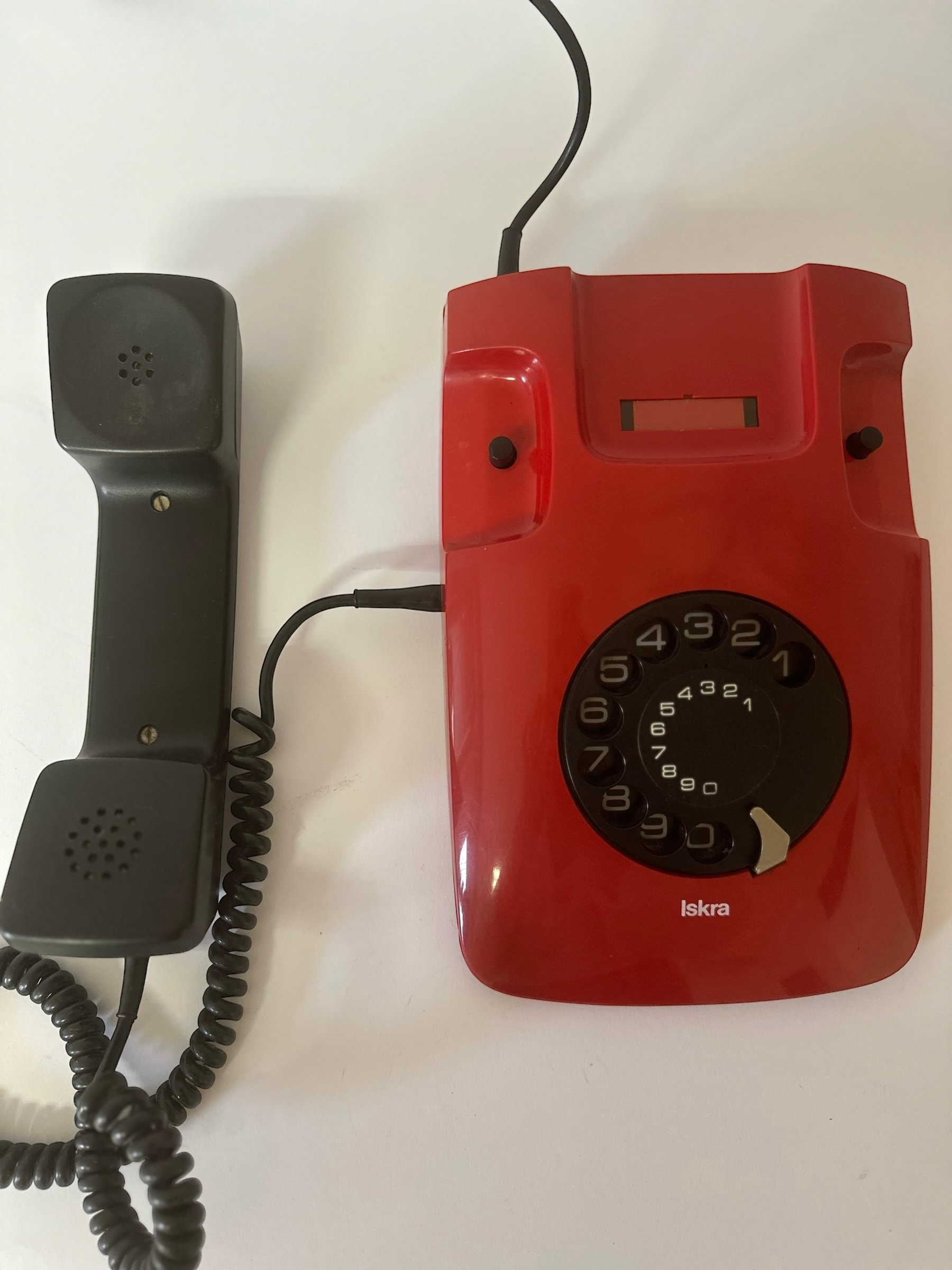 ISKRA レトロ電話機 il_fullxfull.3820411234_lr5m.jpg