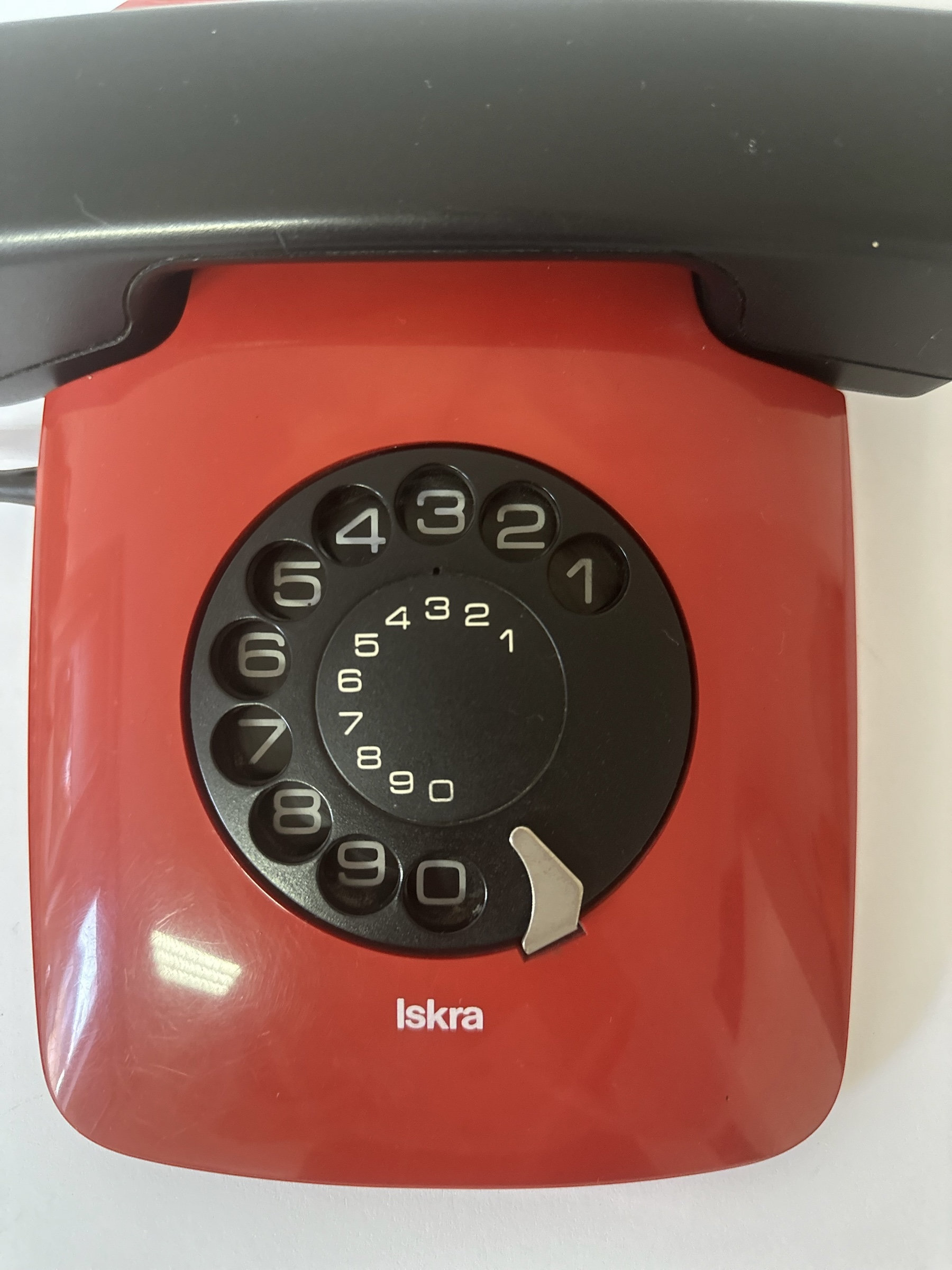 ISKRA レトロ電話機 Retro Telephone Iskra /70's /vintage Telephone / Vintage Red