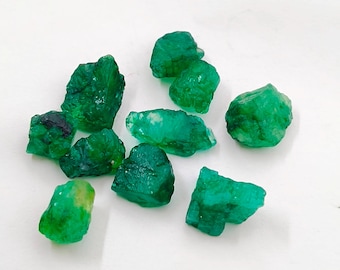 Colombian Green Emerald Rough Gemstone Lot - 41 Cts, 10 Pcs