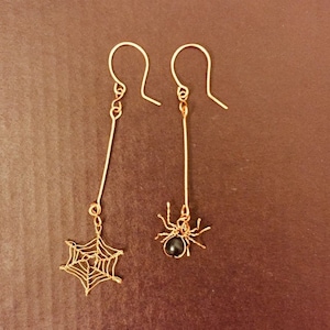 spider and web dangling earring