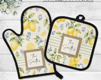 Personalized Yellow Lemon Kitchen Pot Holders with Name: Housewarming Wedding Gift, Monogrammed Towel Oven Mitt, Farmhouse Kitchen