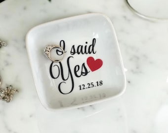 I said YES Jewelry Dish, Personalized Engagement Ring Dish, Engagement Gift Friend, Engagement Party Gift, Bridal Shower Gift, Bride Gift