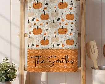 Personalized Fall Pumpkin Dish Towel: Autum Tea Towel Kitchen Decor, New Home Gift Decorations, Hostess Gift, Custom Towels, Gift for Her
