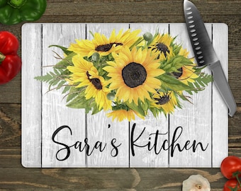 Personalized Sunflower Cutting Board, Sunflower Kitchen Decor, Birthday Gift for Sister, Birthday Gift for Wife, Christmas Gift For Her,