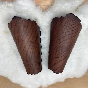 Women's Leather "Wood Bark" Design Bracers Pair (Multiple Leather & Metal Colors)