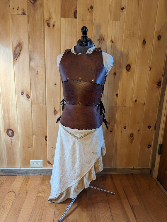 Women's Cuirass "Wood Bark" Leather Chest Armor (Multiple Leather & Metal Colors)