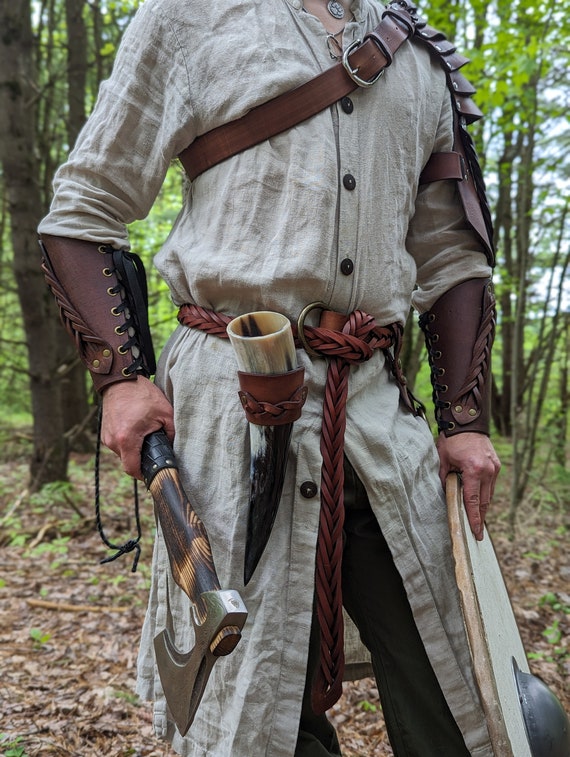 Braided Leather Drinking Horn Holder Belt Frog: Celtic Metal Accent