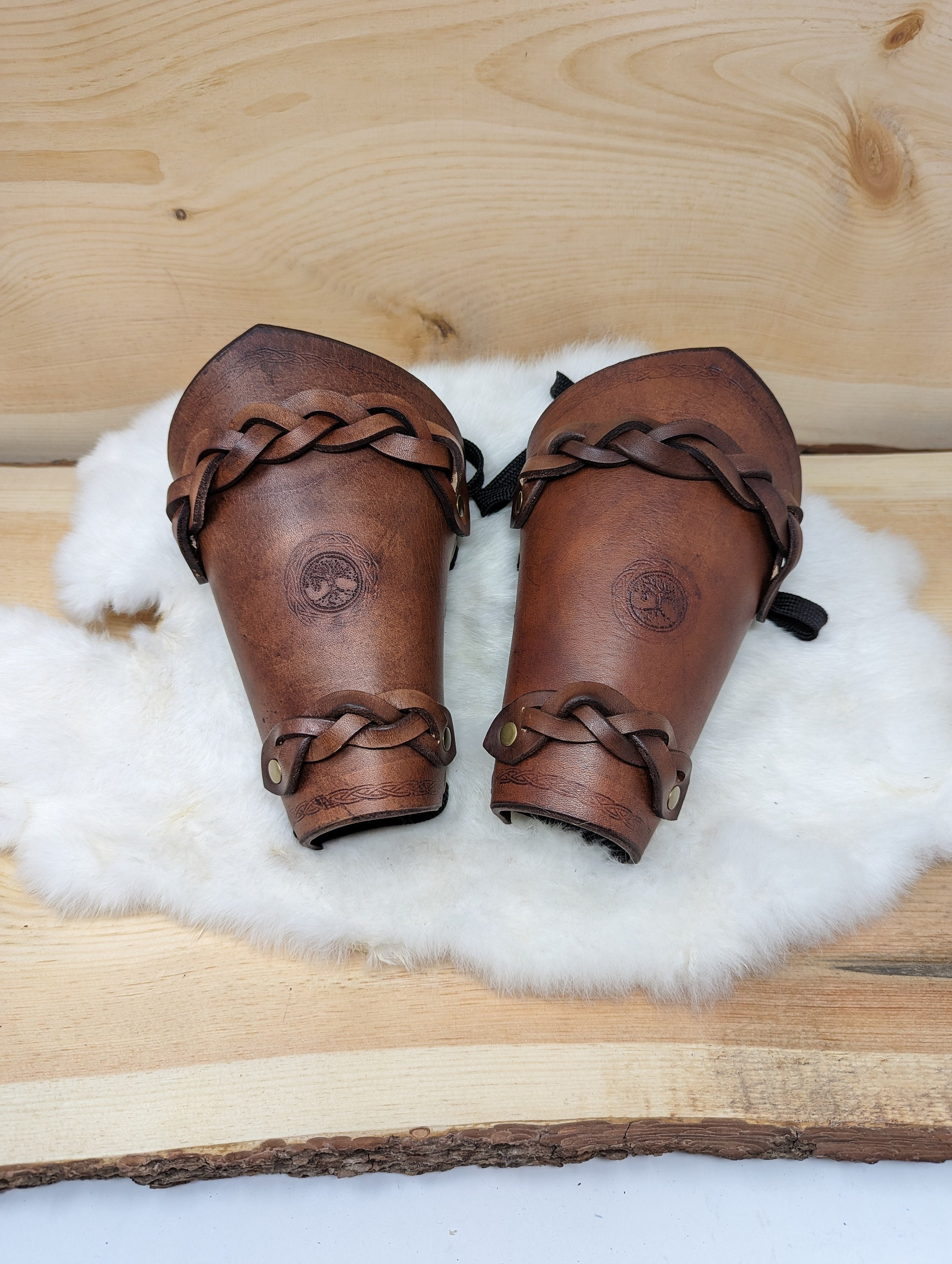Viking Arm Bracers Leather Armor Cuffs LARP Bracers Embossed Arm Guards  Nordic Talisman Amulet for Men Women Gifts One Pair, Brown, adjustable :  : Car & Motorbike