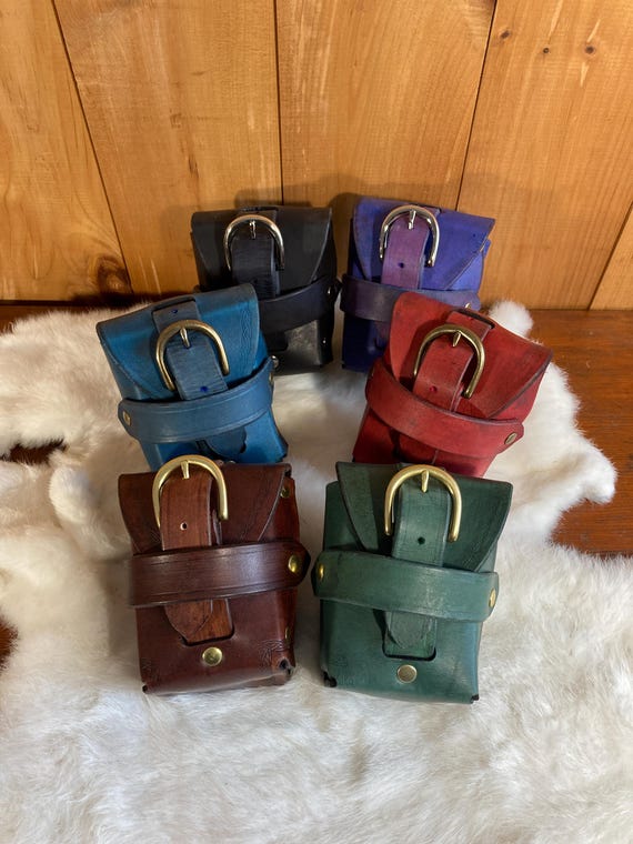 Leather Belt Pouch: Buckle Closure, Easy On/Off Belt-loop, Customizable Colors