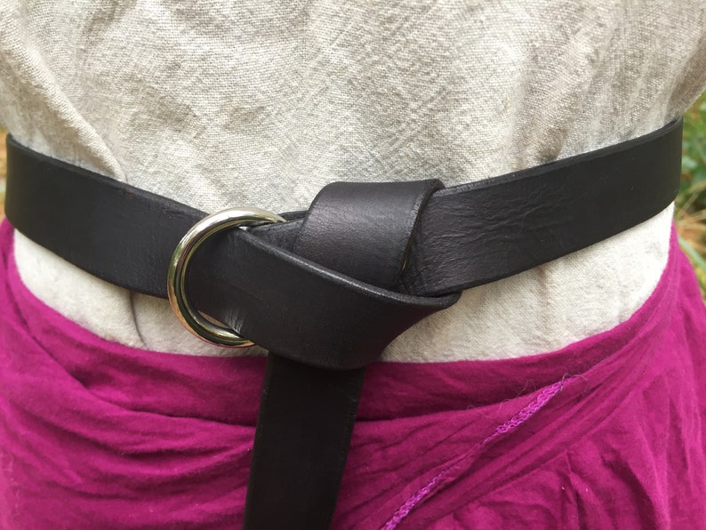 Ceinture à anneaux en cuir pour femmes 2,5 cm de large Black & Silver