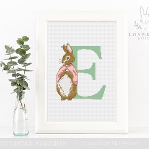 Patrón PDF de punto de cruz con monograma E de conejo de cola de algodón, punto de cruz del alfabeto de conejo flopsy, patrón XStitch personalizado para bebé, descarga instantánea