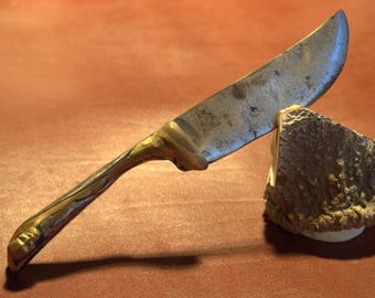 Skull knife