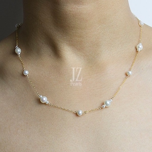 Mary berry's shop necklace