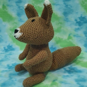 Amigurumi Squirrels!  So cute - Ready for adoption.