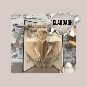 Claddagh, Symbol der Freundschaft, Buchkunst