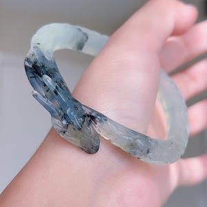 Dragon Carved Bangle 57.5mm | Serpentine Jade Bangle