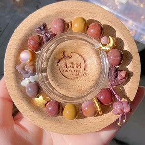 Hugging the Moon Alashan Bracelet | Agate Bracelet | Gemstone Bracelets