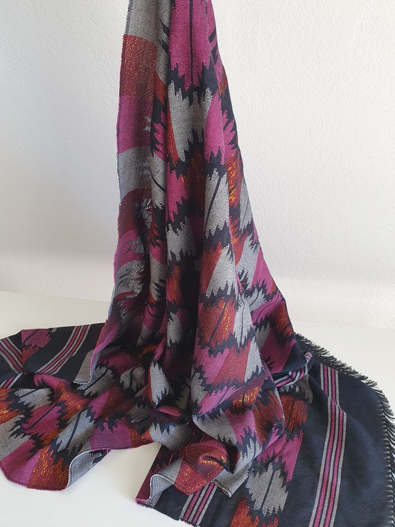 Shawl/scarf from India, red and magenta, woven, me