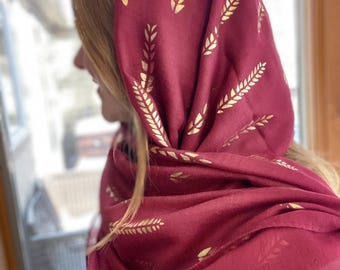 Orthodox Head Covering Golden Laurel Print | Soft Viscose Scarf: Lightweight Church Shawl