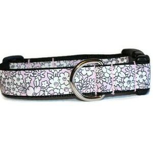 Posies on Pink dog collar,dog collar,girl dog collar,flower dog collar,hairofthedogcollars,pink dog collar,cute girl dog collar,flowers