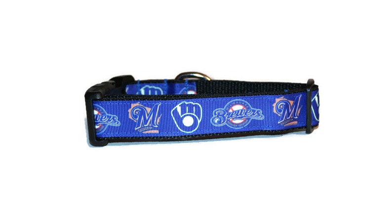 Milwaukee Brewers inspired DoG Collar,MLB dog collar,Brewers dog collar,Blue dog collar,Milwaukee Brewers,handmade dog collar,fun dog collar image 4