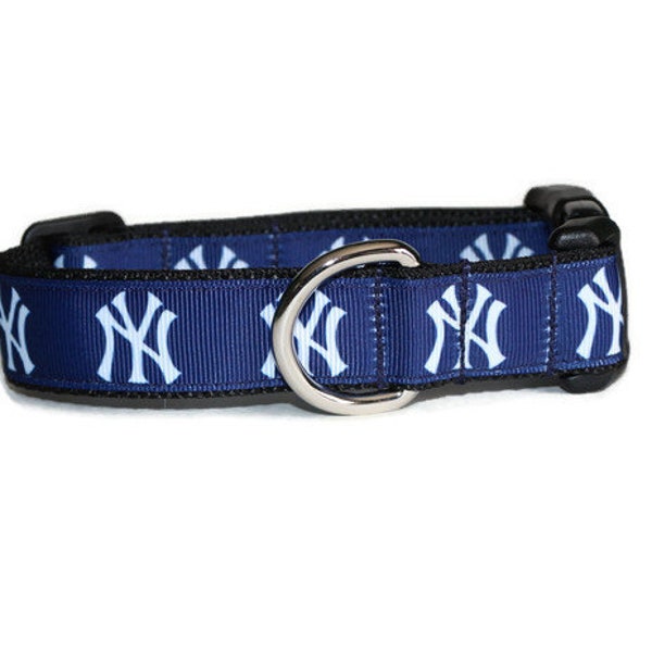 New York Yankees inspired Dog Collar,dog collar,MLB dog collar,baseball, New York Yankees,fun dog collar,soft dog collar,blue dog collar