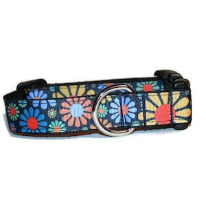 Handful of Daisies DoG Collar,handmade dog collar,flower dog collar,daisy dog collar,cute dog collar,girl dog collar,dog collar