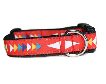 Triangles on Red Dog Collar,red dog collar,triangles,boy dog collar,girl dog collar,fun dog collar,cute dog collar,hairofthedogcollars