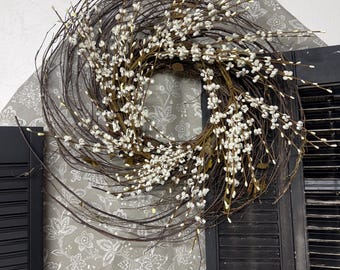 Wispy Birch Twig Curly Q Wreath