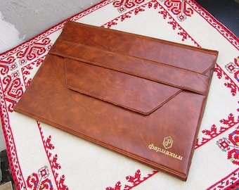 Portafolio vintage de piel sintética marrón: bolso para documentos de negocios de los años 80