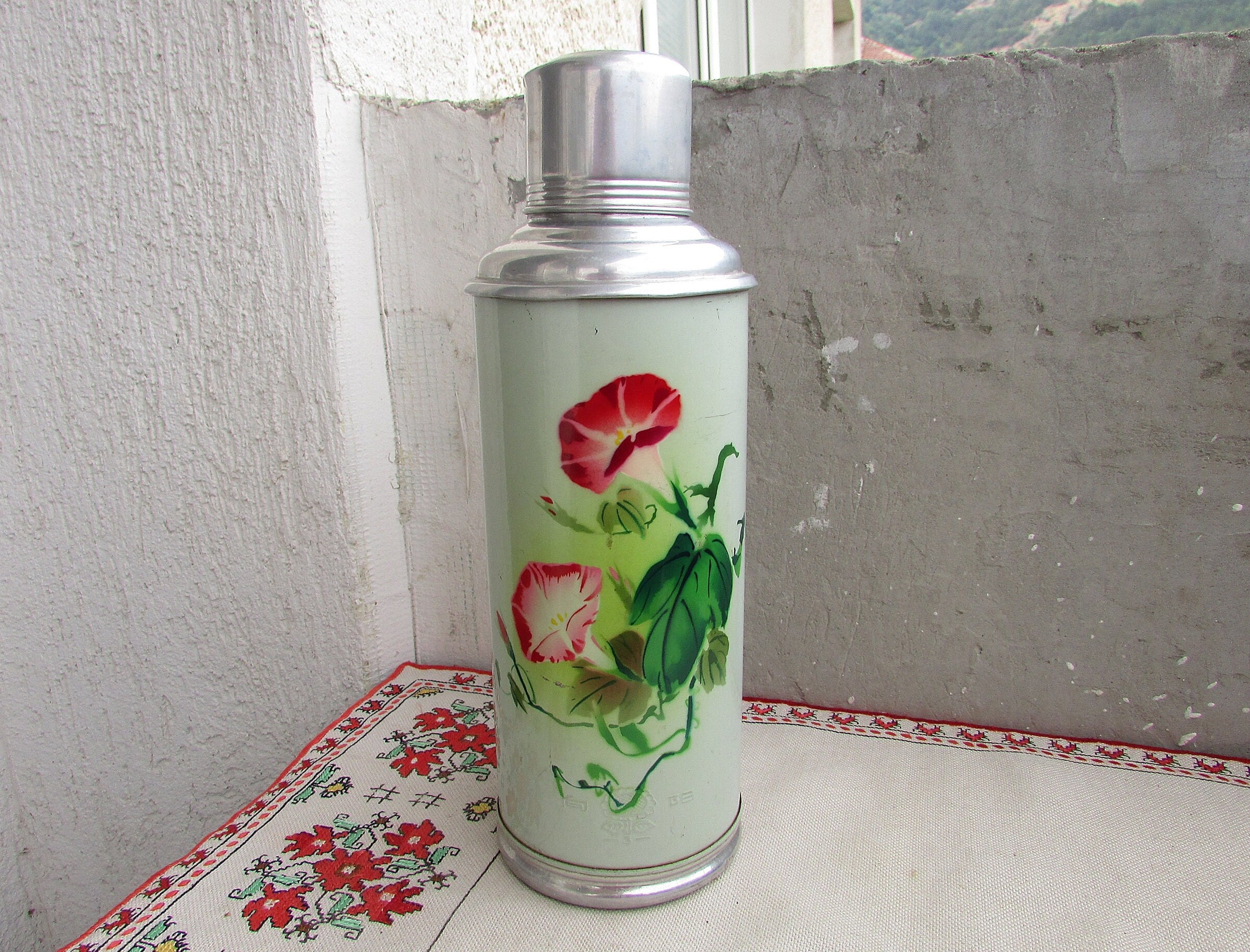 Vintage Small Thermos sun Flower Made in China, Metal Tin Travel