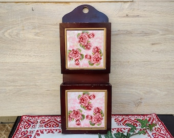 Vintage Wooden Wall Rack with Ceramic Rose Decor