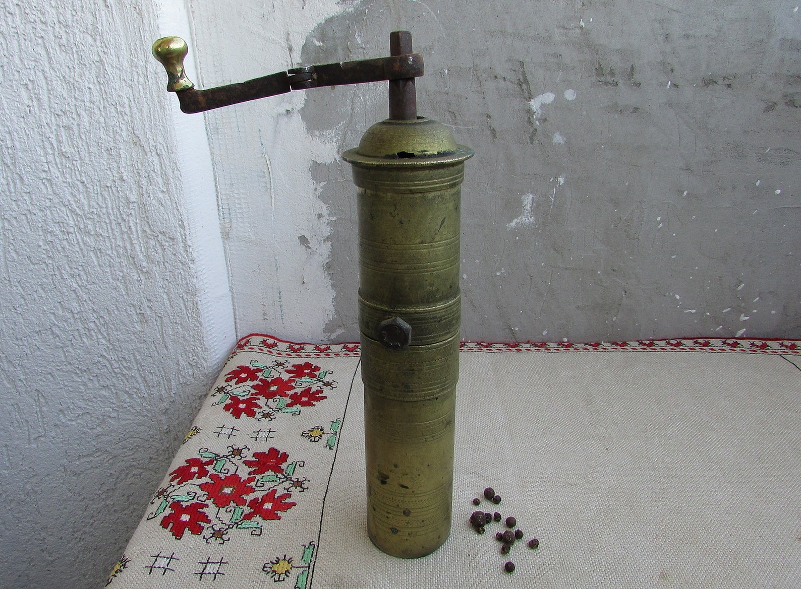 Vintage Brass Pepper Mill Brass Pepper Grinder 3 Vintage Etsy