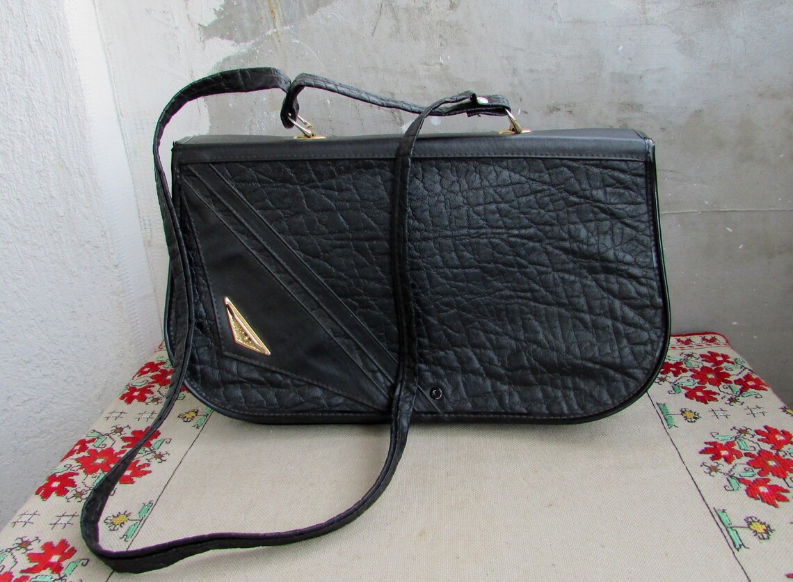 Vintage Black Faux Leather Shoulder Handbag, 80s Style, foto 2 di 5