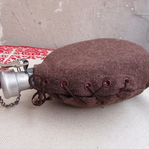 Vintage Aluminum Military Canteen with Wool Cover, Water Flask, Military Water Bottle, Drink Flask, Army Collectible, Army Accessory