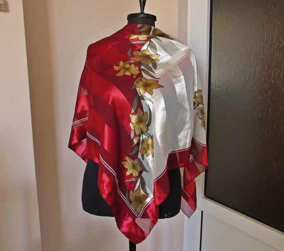 Vintage Beautiful Flower Pattern Scarf ‘80s, Silk 