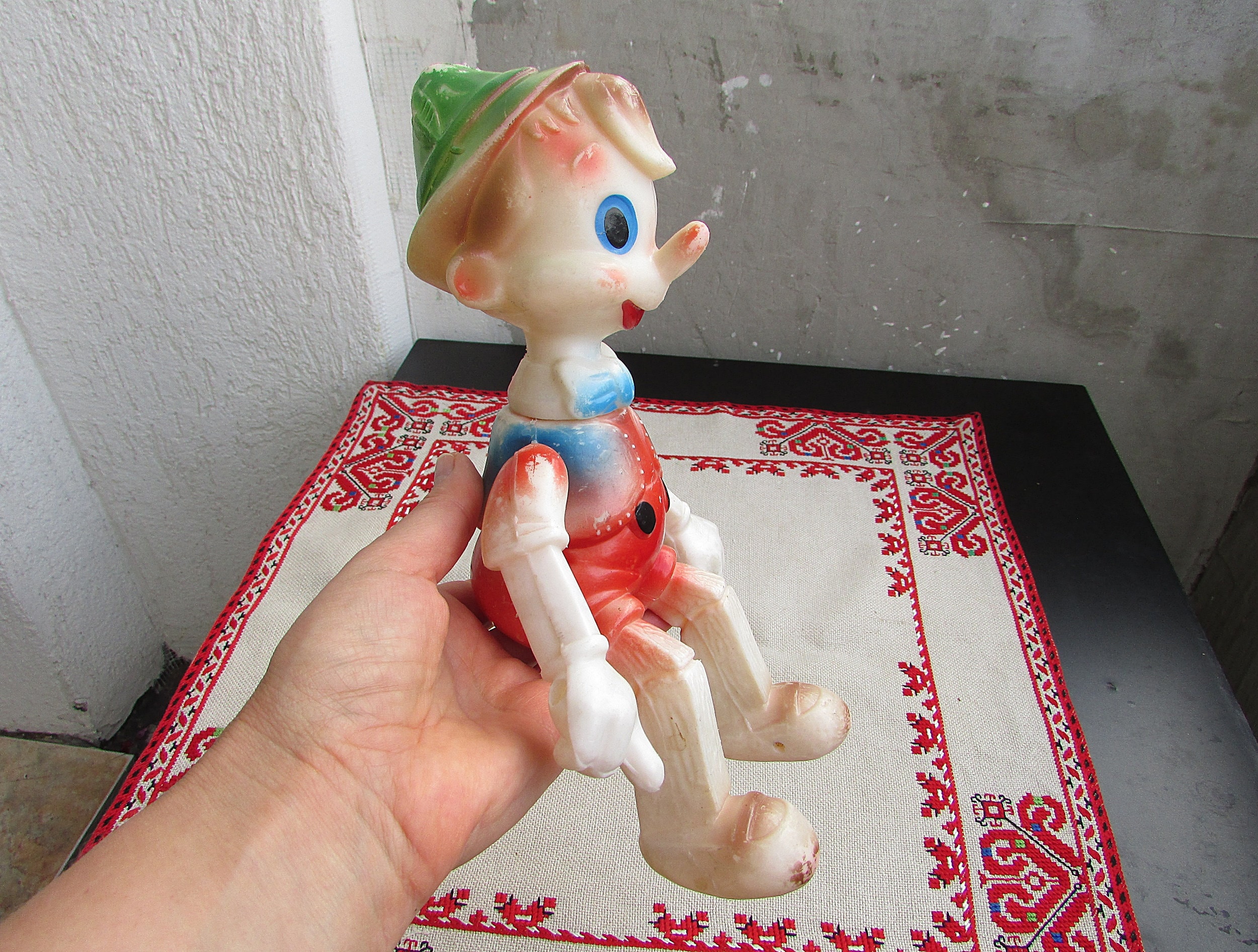 ピノキオ ★ 1970年代もの？ 大きさ約25センチ ビンテージ ディズニー Disney \u201cPinocchio\u201d Cloth Books ピノキオ ビンテージ クロスブックス