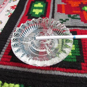 Vintage Clear Glass Ashtray 1980s, Heavy Glass Ashtray, Glass Souvenir Ashtray, Candy Fruit Dish, Vintage Tobacciana,Retro Cigarette Dish