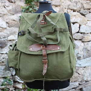 Military Khaki Leather Straps Canvas Backpack, Vintage Tourist Canvas Backpack ‘80s, Army Backpack, Big Size Tourist Green Rucksack