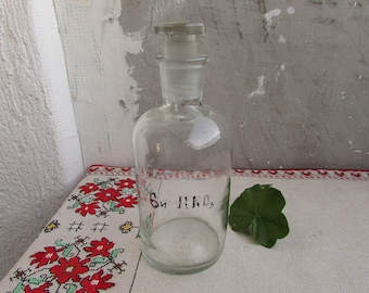 Vintage 500 ml Clear Glass Apothecary Bottle with Stopper