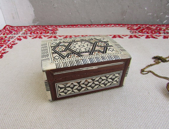 Vintage Wooden Jewelry Box, Handmade Wood and Nac… - image 2