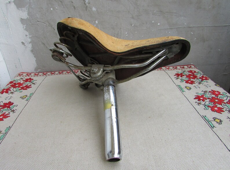 Vintage Bicycle Seat Light Brown Patent Leather Bicycle Seat Etsy