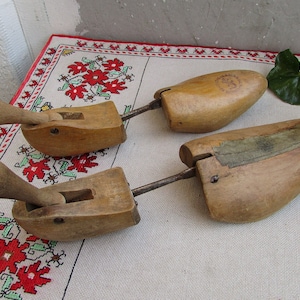 Vintage Wood Shoe Forms Salamander, Molds for Cobbler, Solid Shoe Mold, Pair of Shoe, Antique Wooden Model Shoe Matrix,Wooden Shoe Stretcher